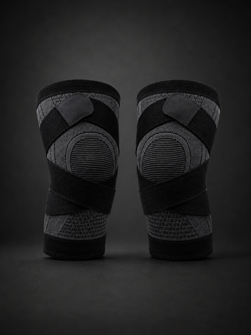Bracely Knee Sleeve in Black — product photo